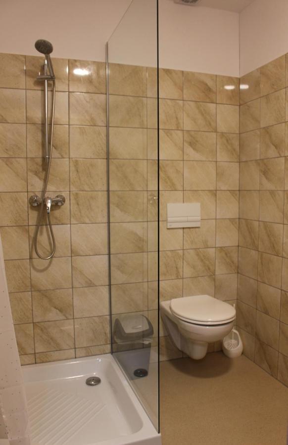 Bendovsky Dvur Bed & Breakfast Dusniky Екстериор снимка