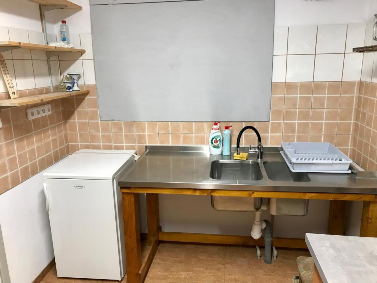 Bendovsky Dvur Bed & Breakfast Dusniky Екстериор снимка